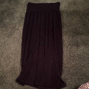 Women's Boack Maxi Skirt with Wide Waistband